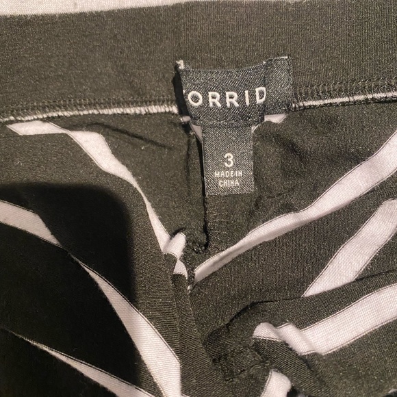 Torrid maxi skirt - Picture 1 of 2